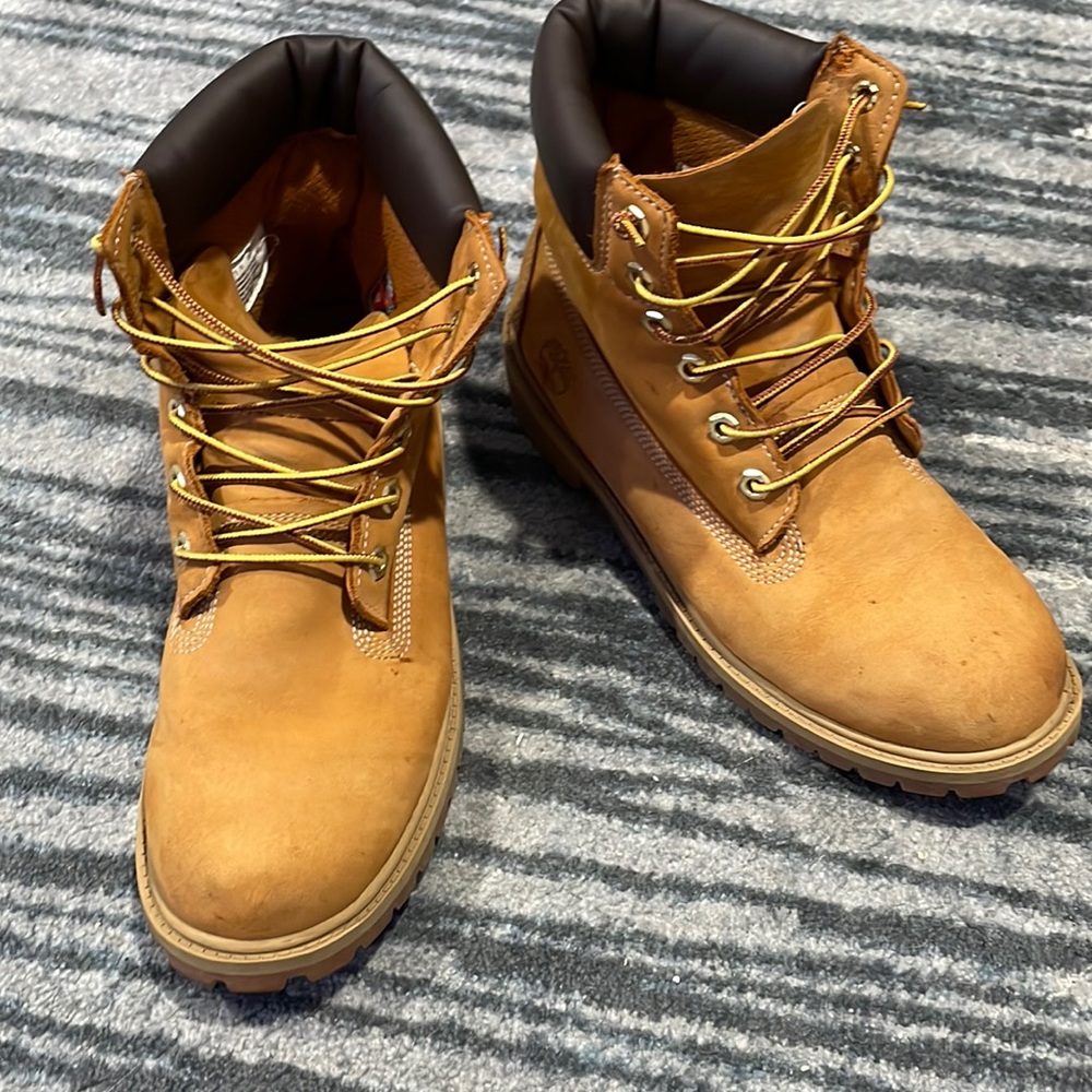 Real tan timberlands - Picture 4 of 4